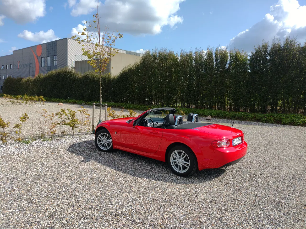 Billede 2 - Mazda MX5 Står som ny bil ,har kørt max 10500 km