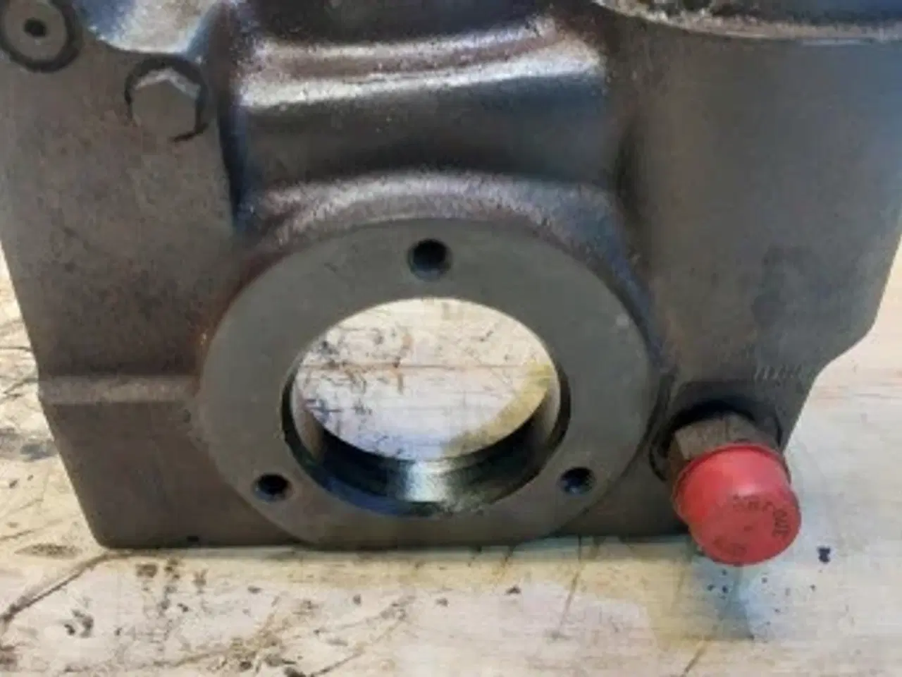 Billede 8 - John Deere 9780i Hydrostatpumpe Axe 10219 