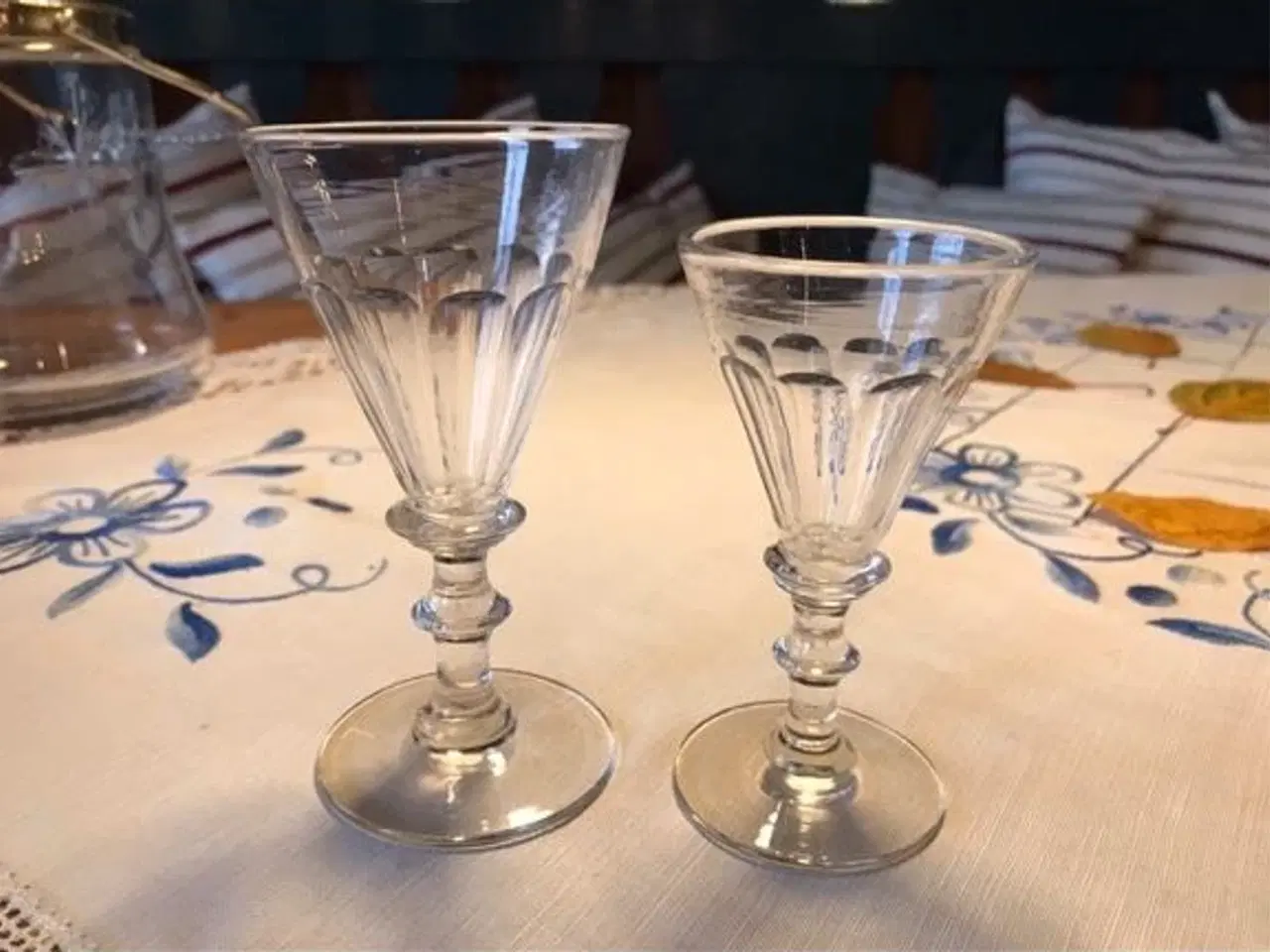 Billede 1 - Fine gamle Anglais glas!