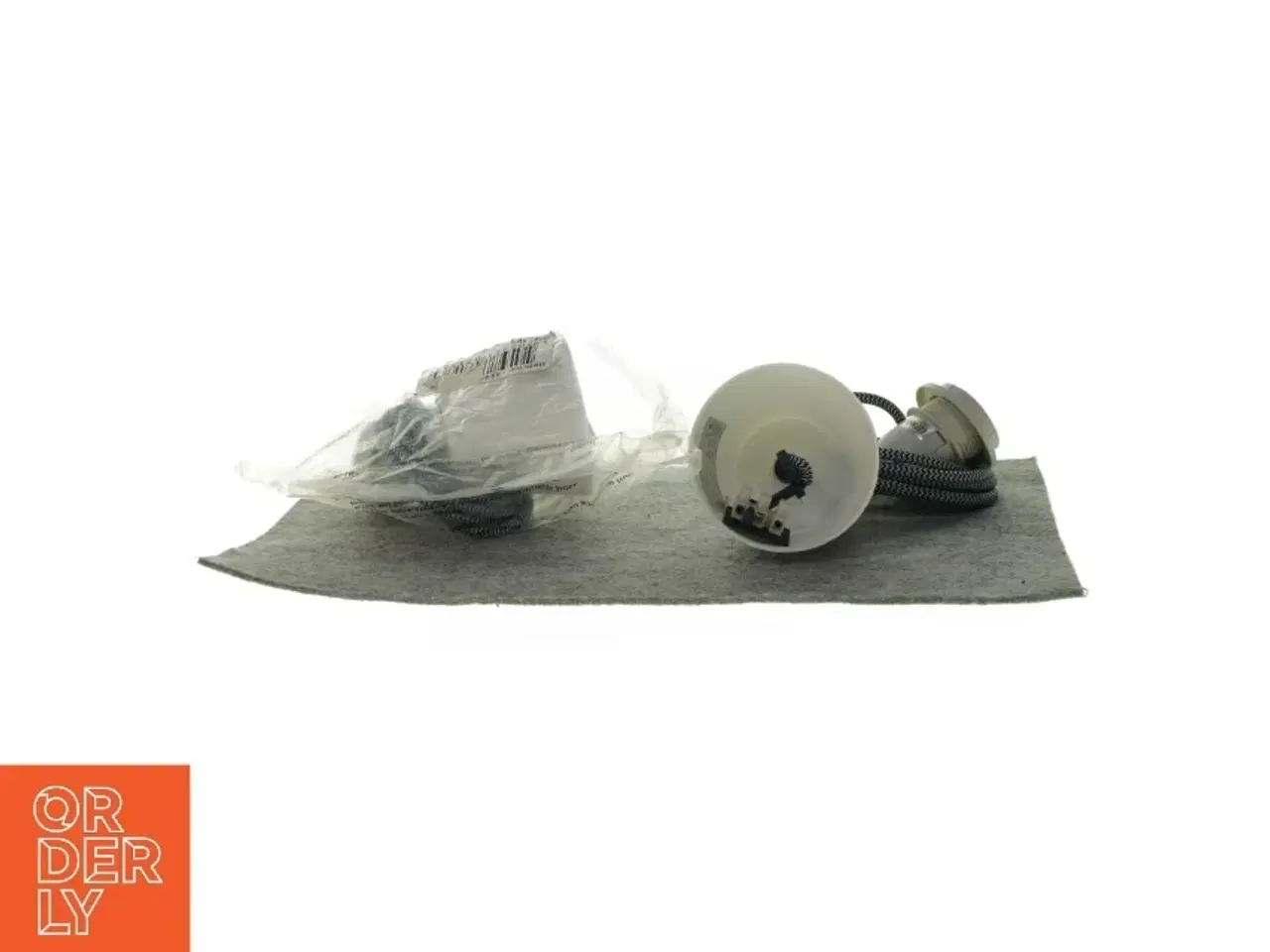 Billede 3 - Lamper 2 stk. (str. 8, 5 X 10cm)