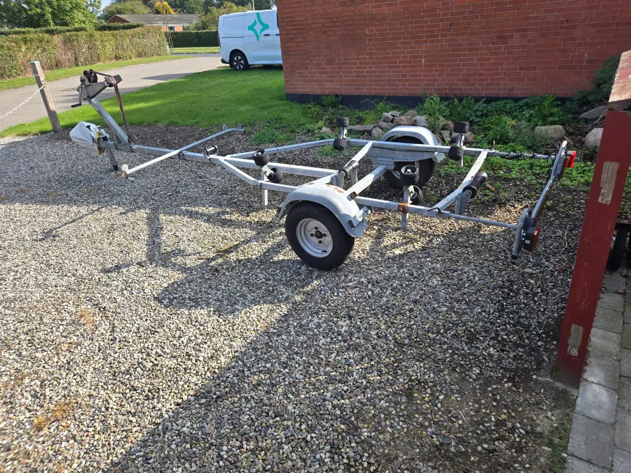 Billede 3 - Båd med motor og traler til salg el bytte