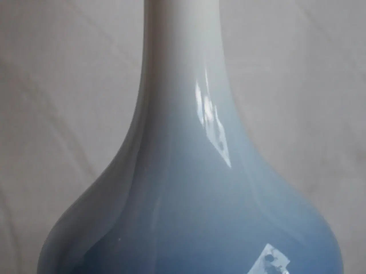 Billede 3 - Vase med blomst fra Bing og Grøndahl