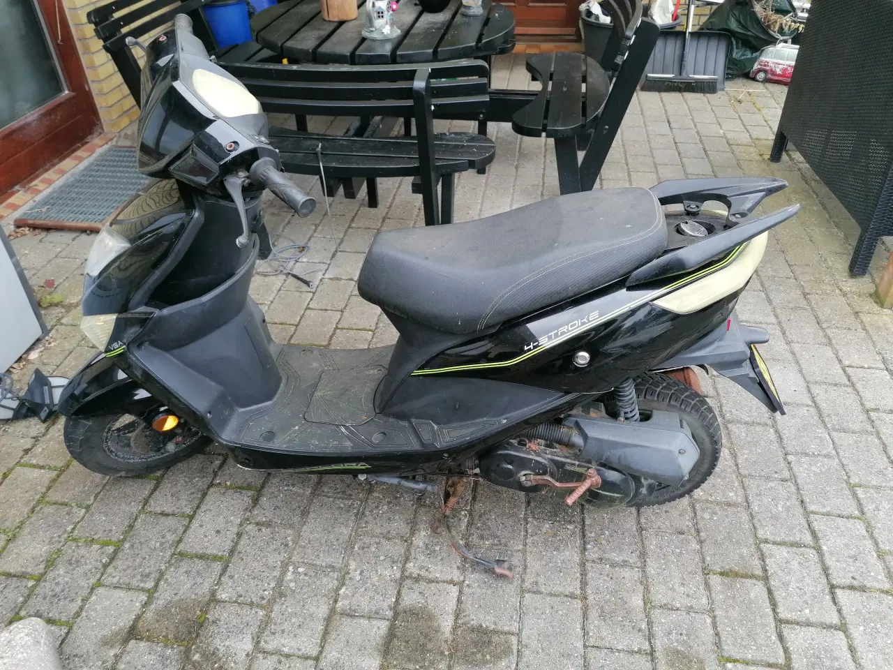 Billede 1 - VGA Explora 30 (2015)