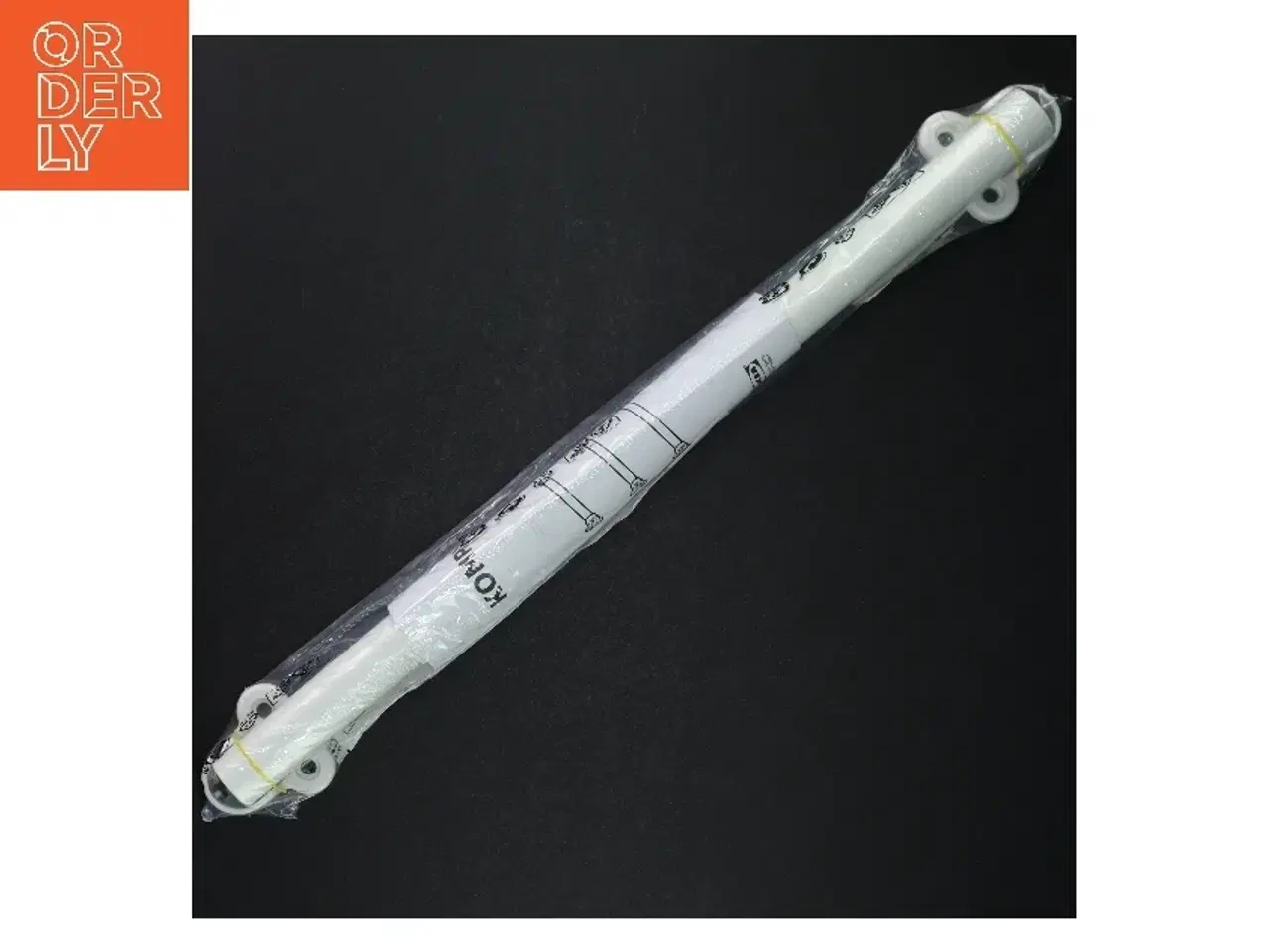 Billede 4 - Garderobestang fra IKEA (str. 50 cm)