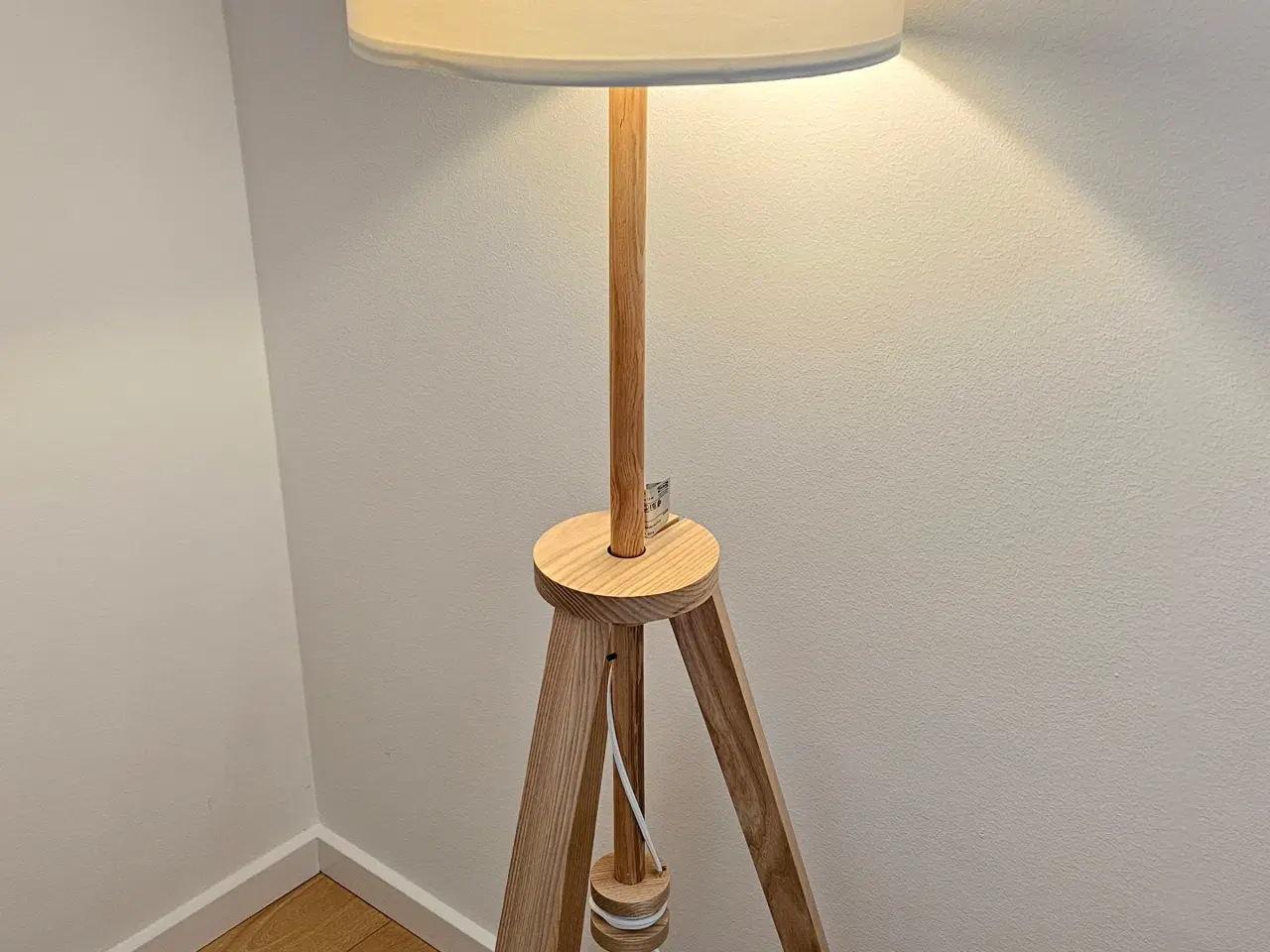 Billede 3 - Floor lamps (IKEA LAUTERS)