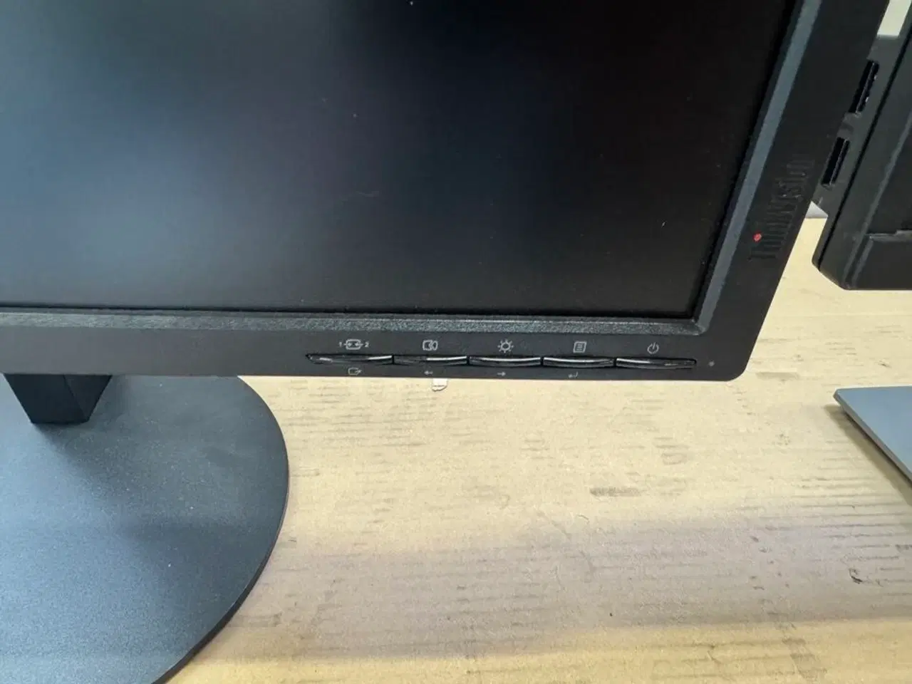 Billede 5 - 2 stk. Lenovo/Dell 24" Skærme