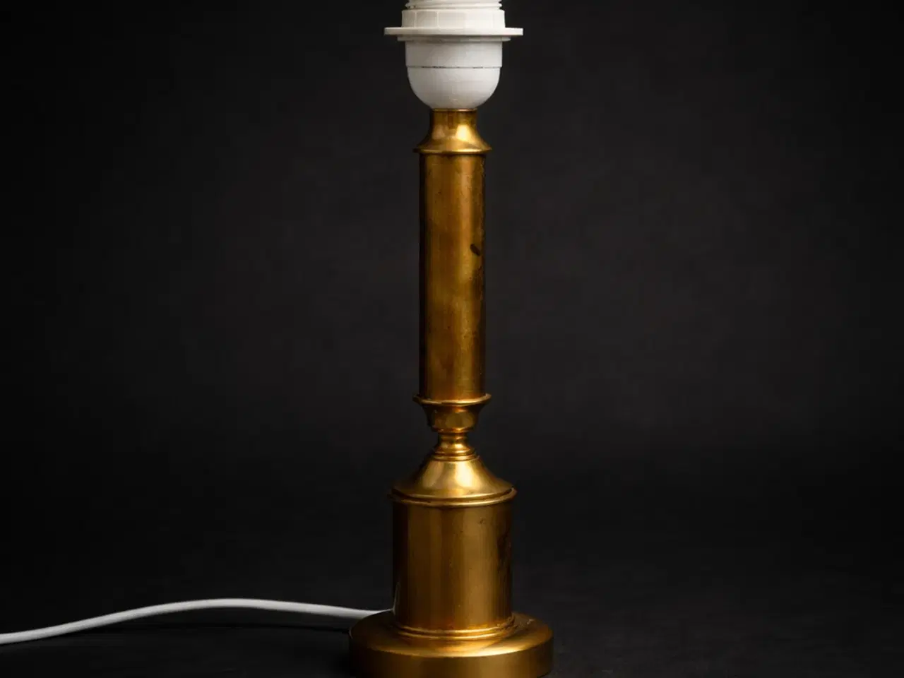 Billede 1 - Messing bordlampe 60–70er – nyt el – 31 cm