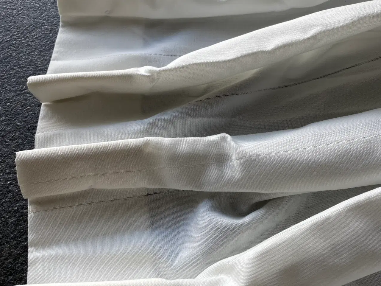 Billede 1 - Flotte hvide gardiner 