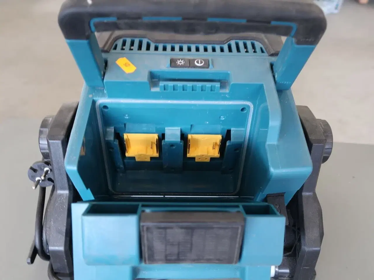 Billede 3 - LED-lampe MAKITA DML809