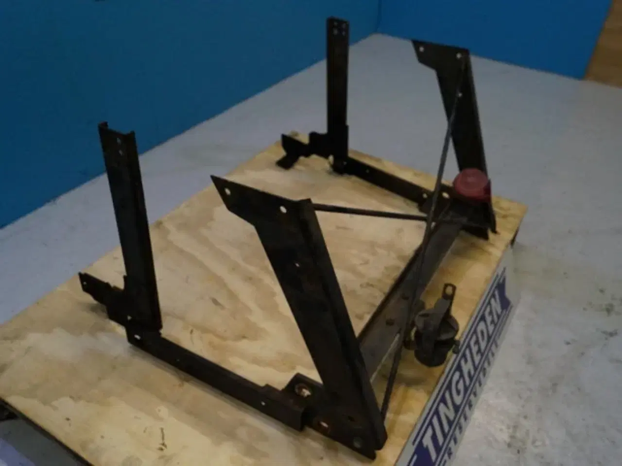 Billede 9 - Case 7130 Front grill support 1334382C4