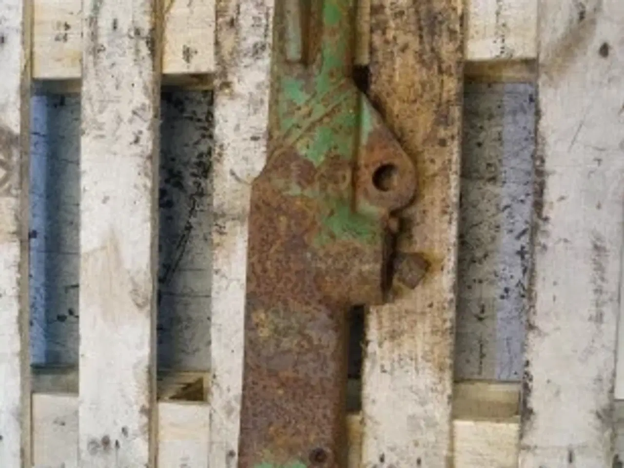 Billede 12 - John Deere 4040 L.H. Liftarm AR80667