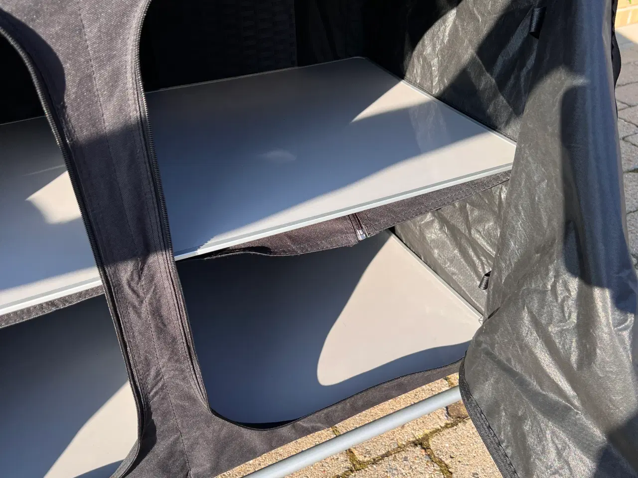 Billede 2 - Outwell camping bord med opbevaring