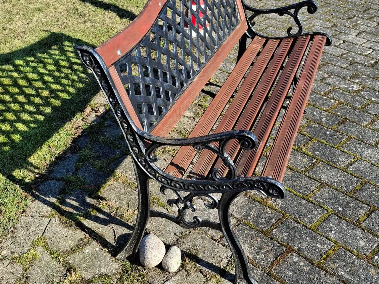 Billede 1 - Støbejernsbænk