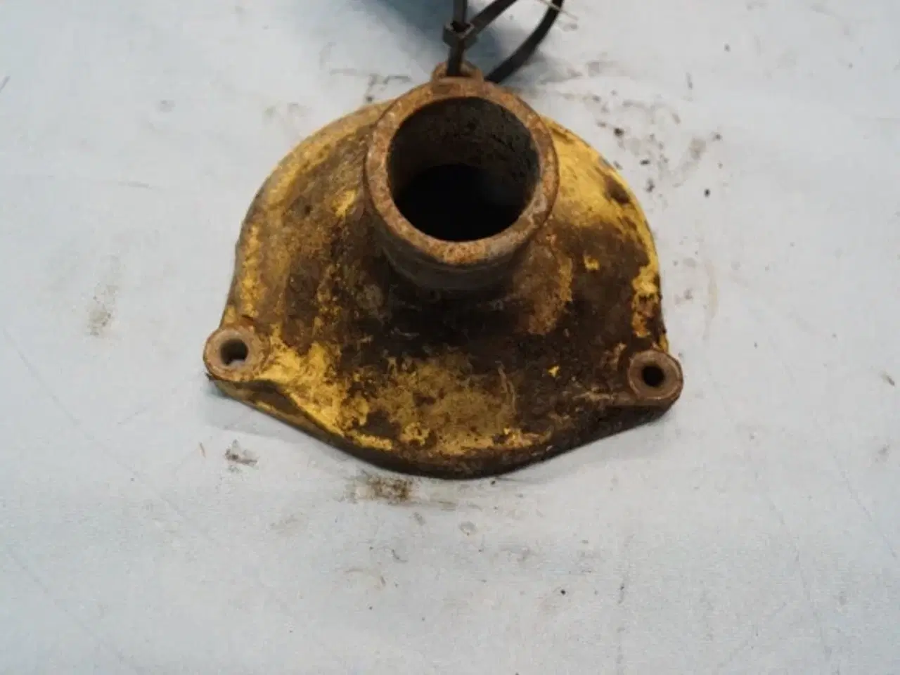 Billede 7 - Ford 675TA Oliekølerhus 83958068