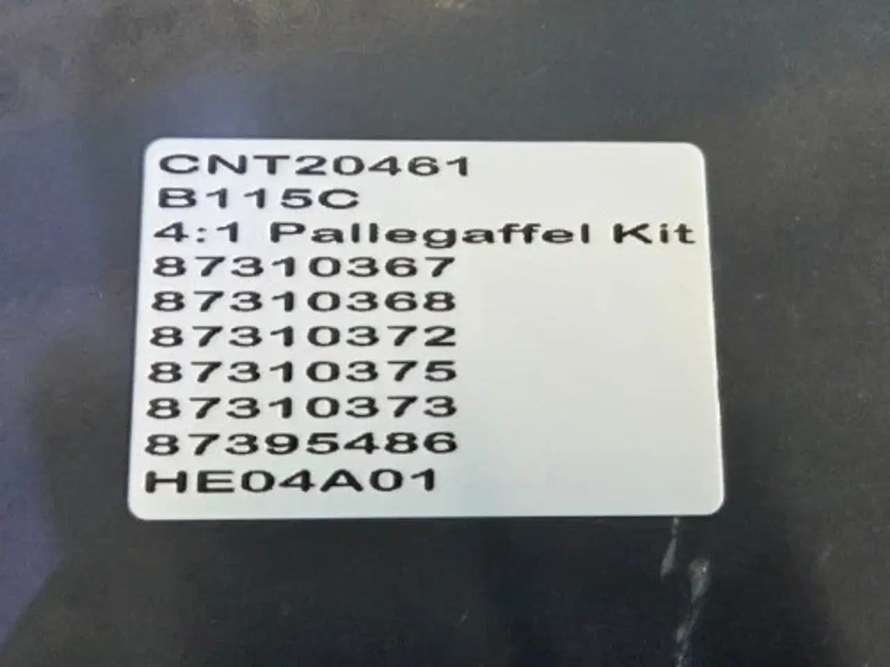 Billede 16 - New Holland B115C Pallegafler Kit 87310367