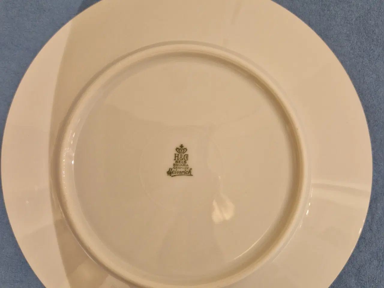 Billede 1 - Heinrich spise- og kaffestel 86 dele