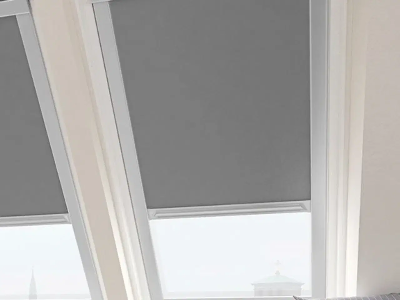 Billede 1 - Mørklægningsgardin MORS ovenlys MK08 grå