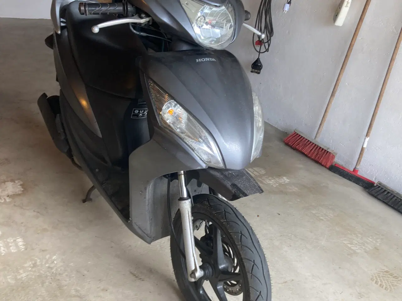 Billede 2 - Honda vision 