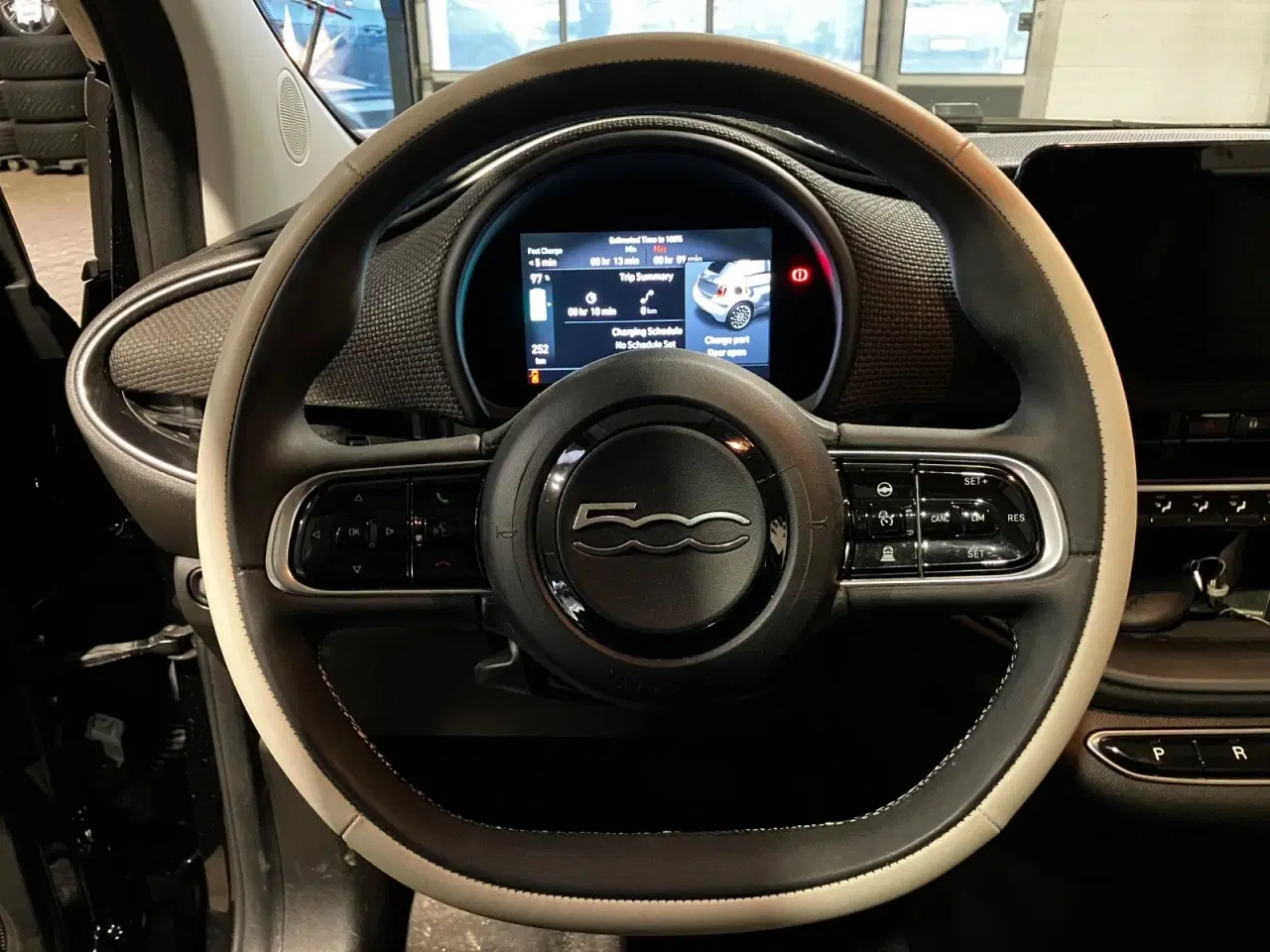 Billede 7 - Fiat 500e 42 la Prima