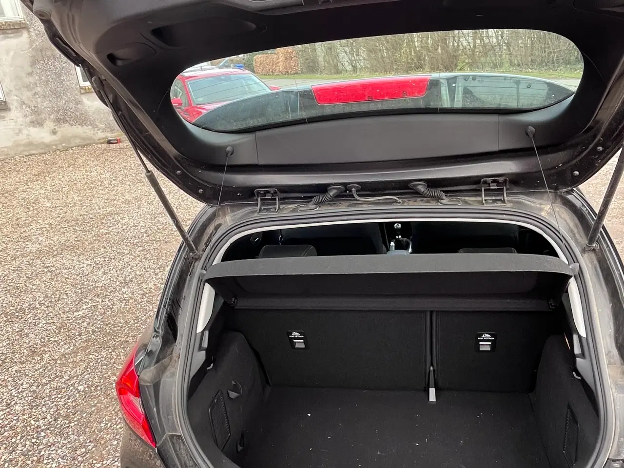 Billede 5 - Ford Fiesta sælges 