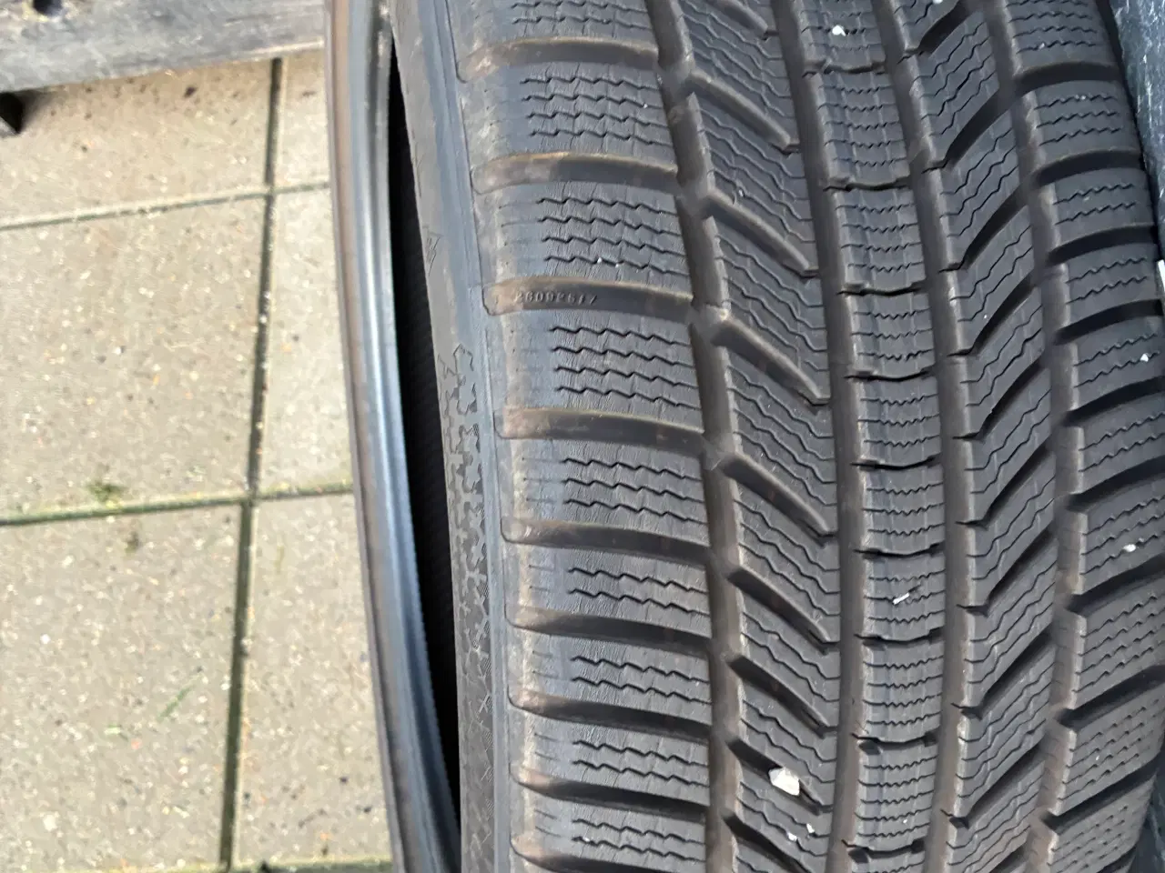 Billede 3 - 225/45-18 v ts 780 