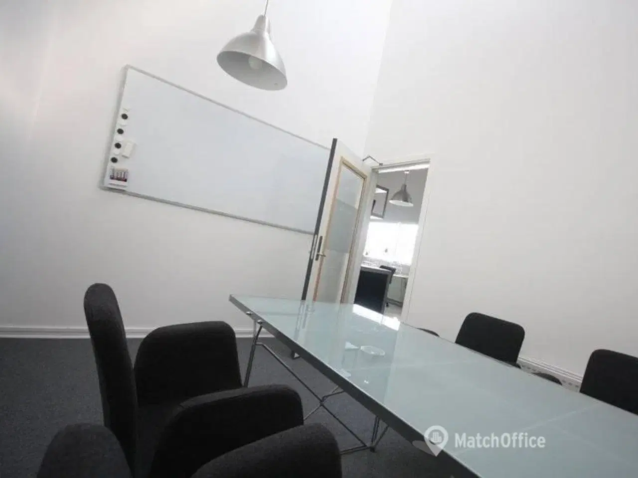 Billede 5 - Centralt og strategisk placeret kontorhotel