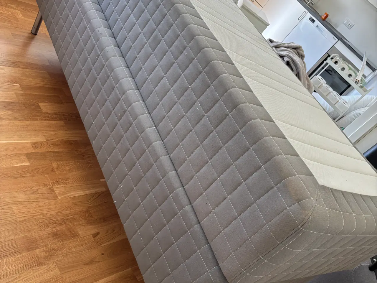 Billede 1 - Flyttesalg 2x 80 cm bredde senge sælges