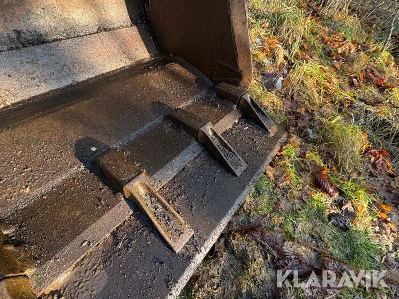 Billede 11 - Skovl med frisk skær passer til gravmaaskine 2.5 meter