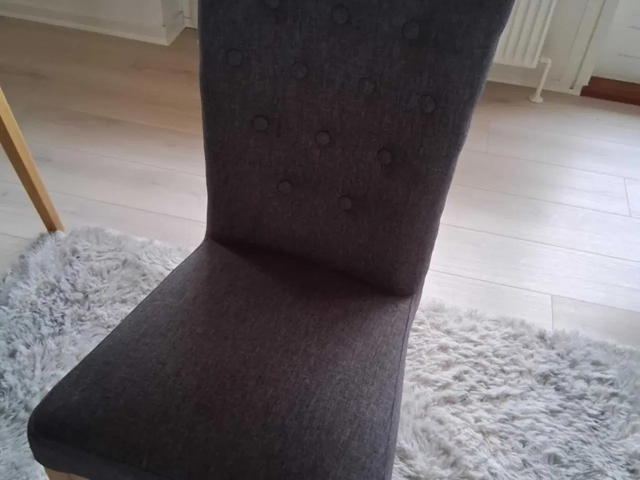 Billede 1 - 8 stk spisebordsstole sælges.