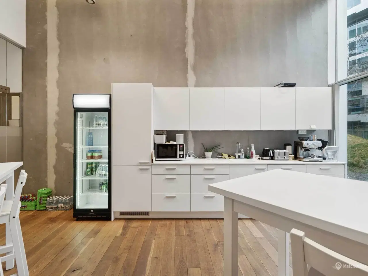 Billede 4 - Indbydende kontorlejemål i det prisvindende 8TALLET - tæt på metro og motorvejsnettet.