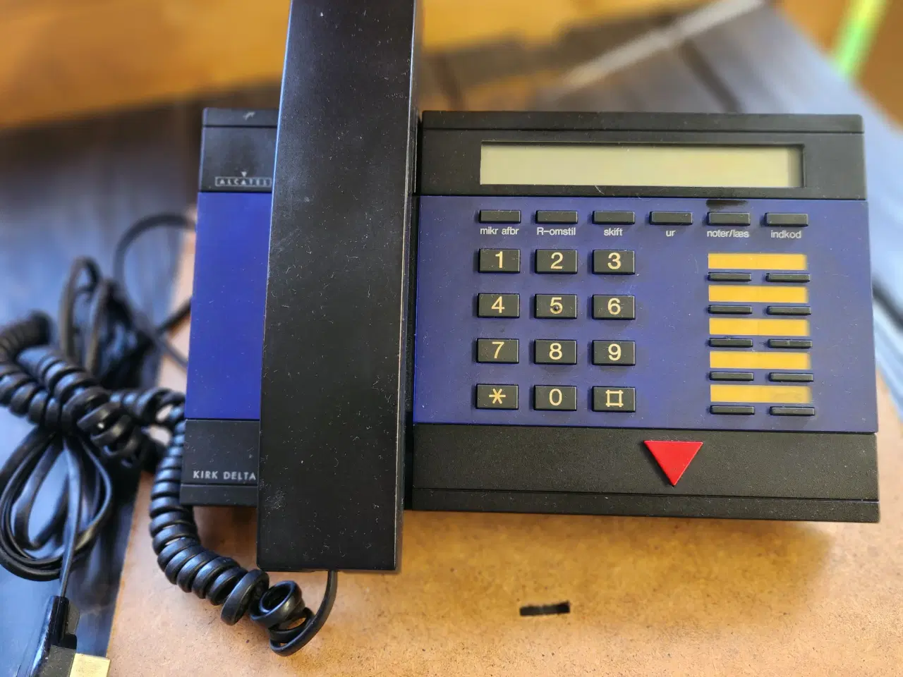 Billede 2 - 8 Gamle Telefoner