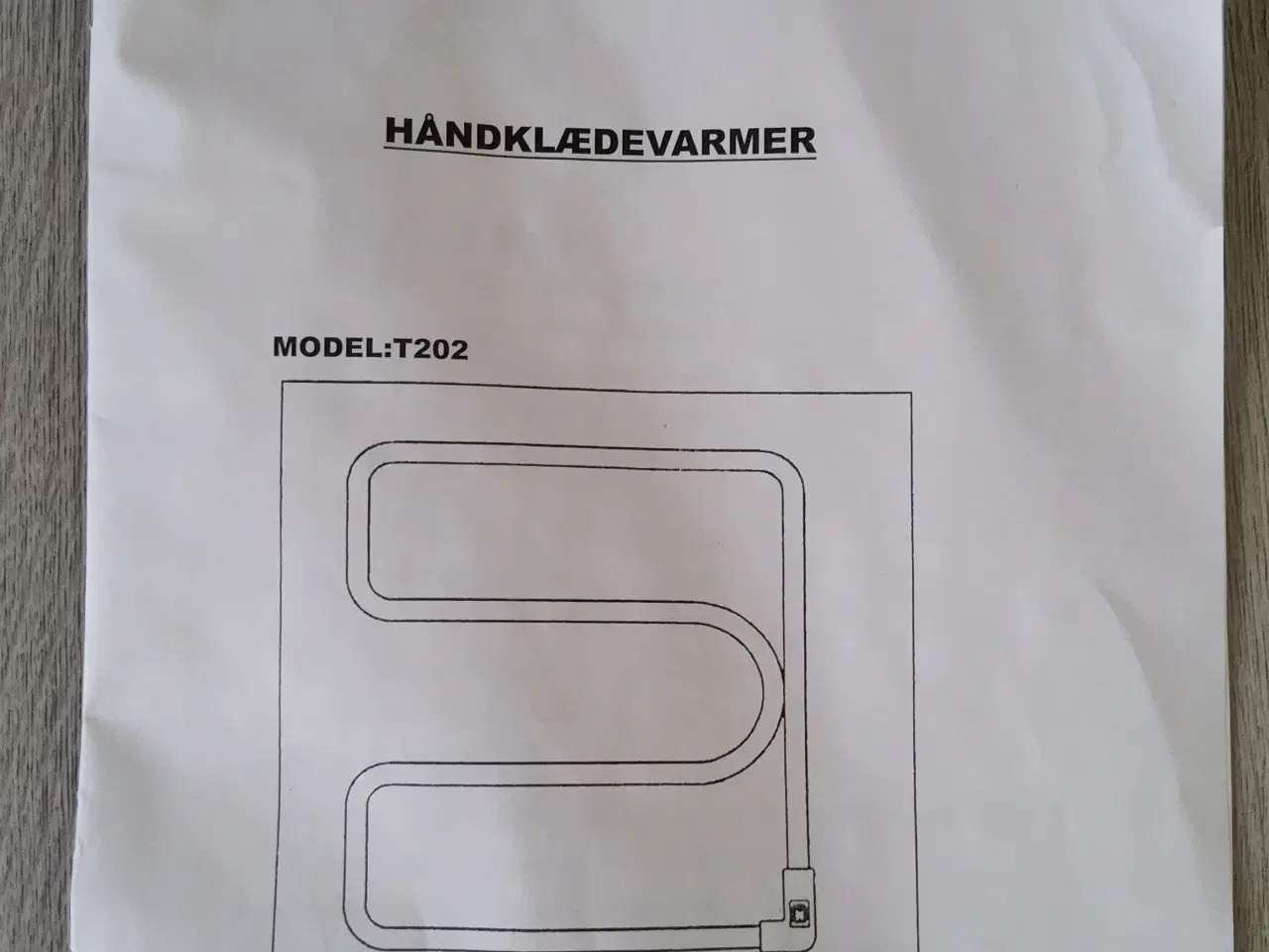 Billede 2 - Håndklædetørrer 220 v 95 Watt