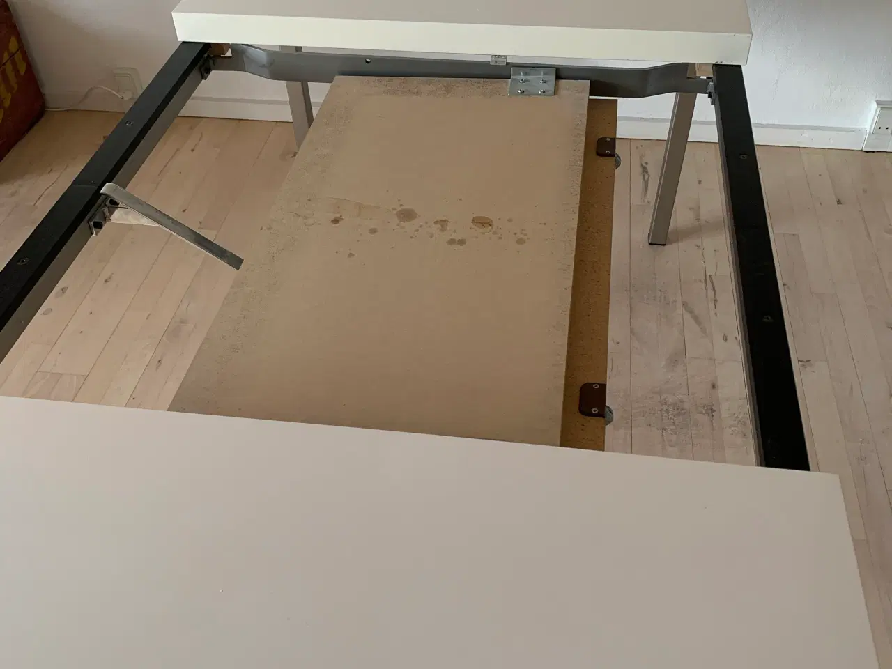 Billede 5 - Spisebord hvid 