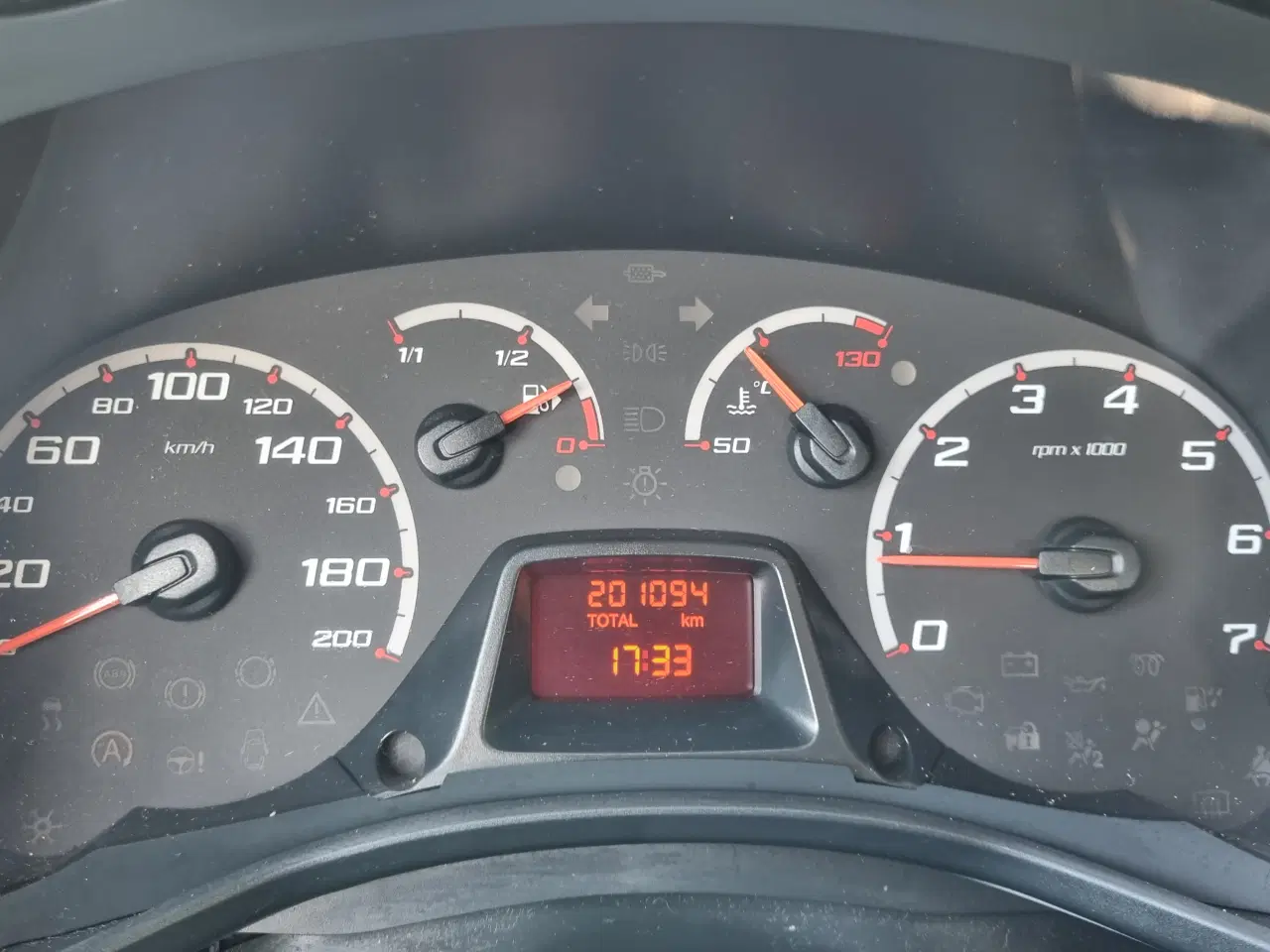 Billede 5 - FORD KA NY SYNET
