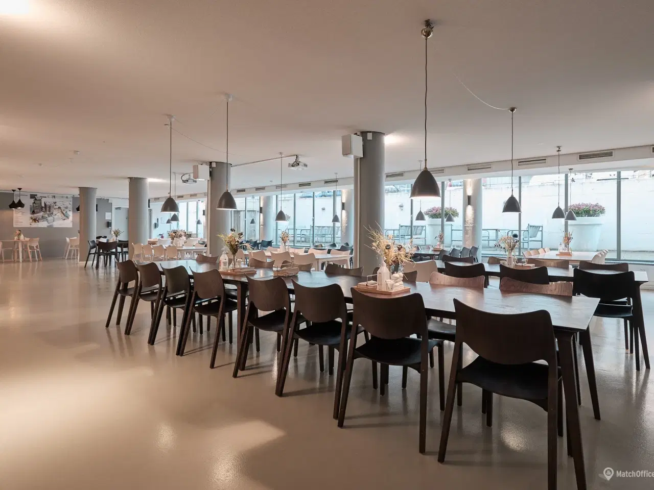 Billede 3 - Parterre-lejemål i ikonisk domicil i Aarhus C