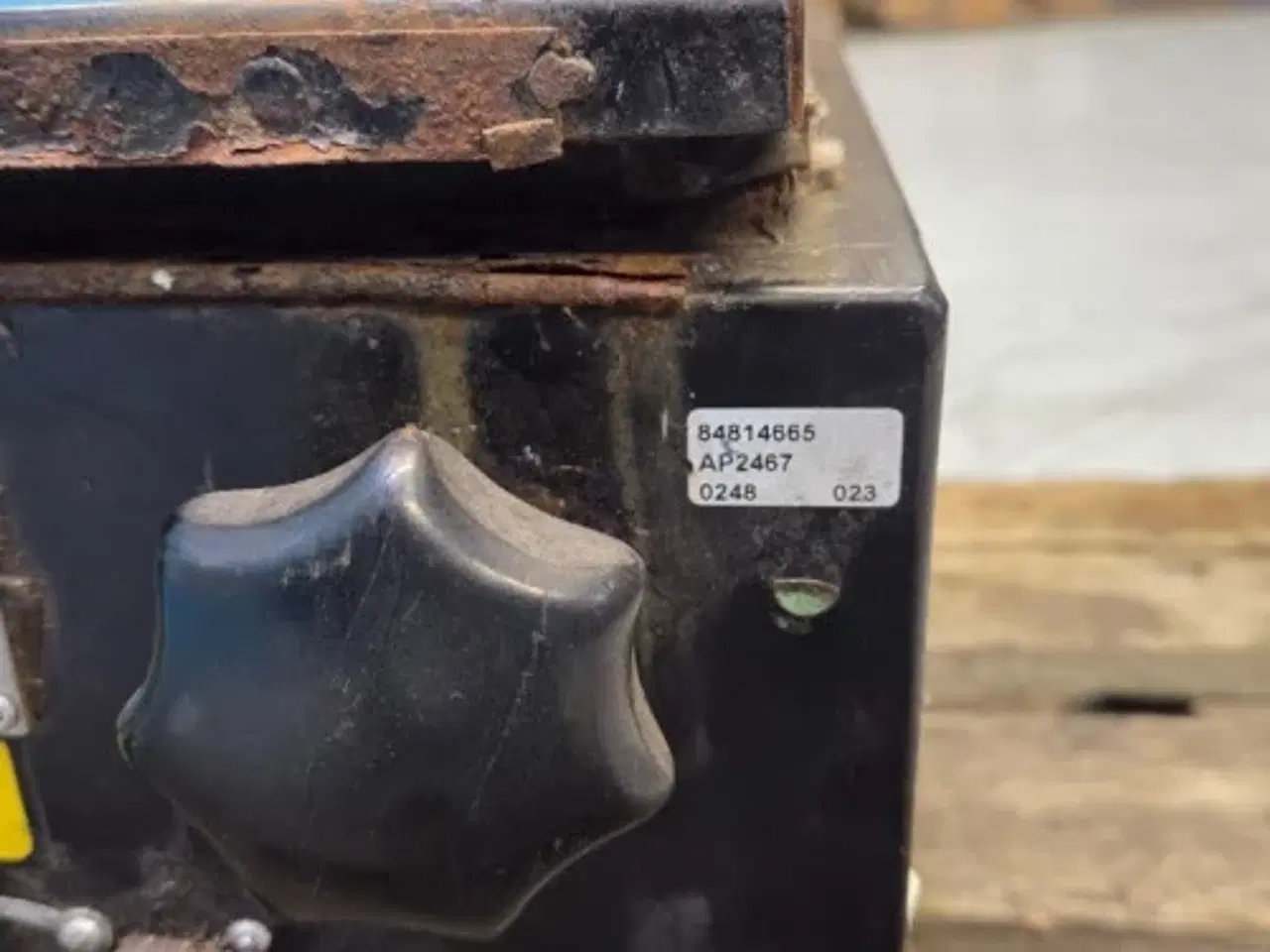 Billede 8 - New Holland FX60 Ledningsnet 84441375