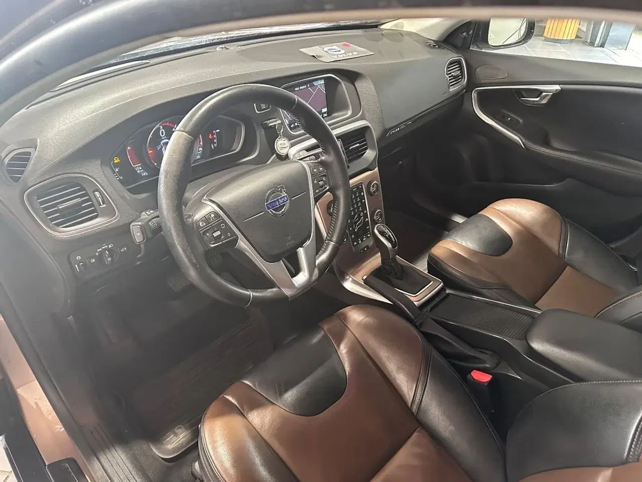 Billede 10 - Volvo V40 2,0 D3 150 Momentum aut. Van