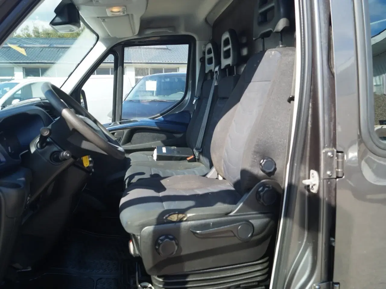 Billede 12 - Iveco Daily 3,0 35S18 Db.Kab m/lad AG8