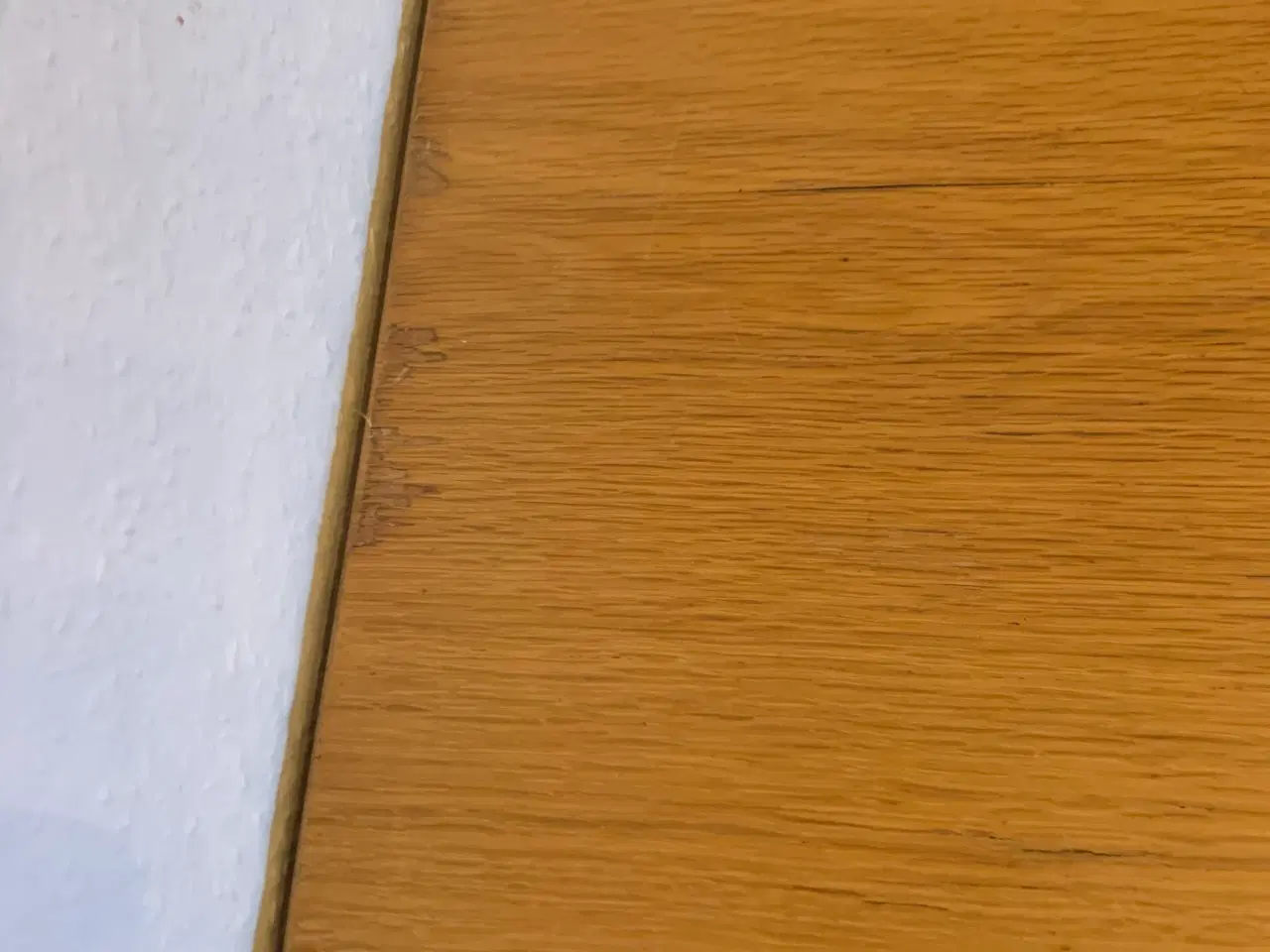 Billede 2 - Spise bord i træ