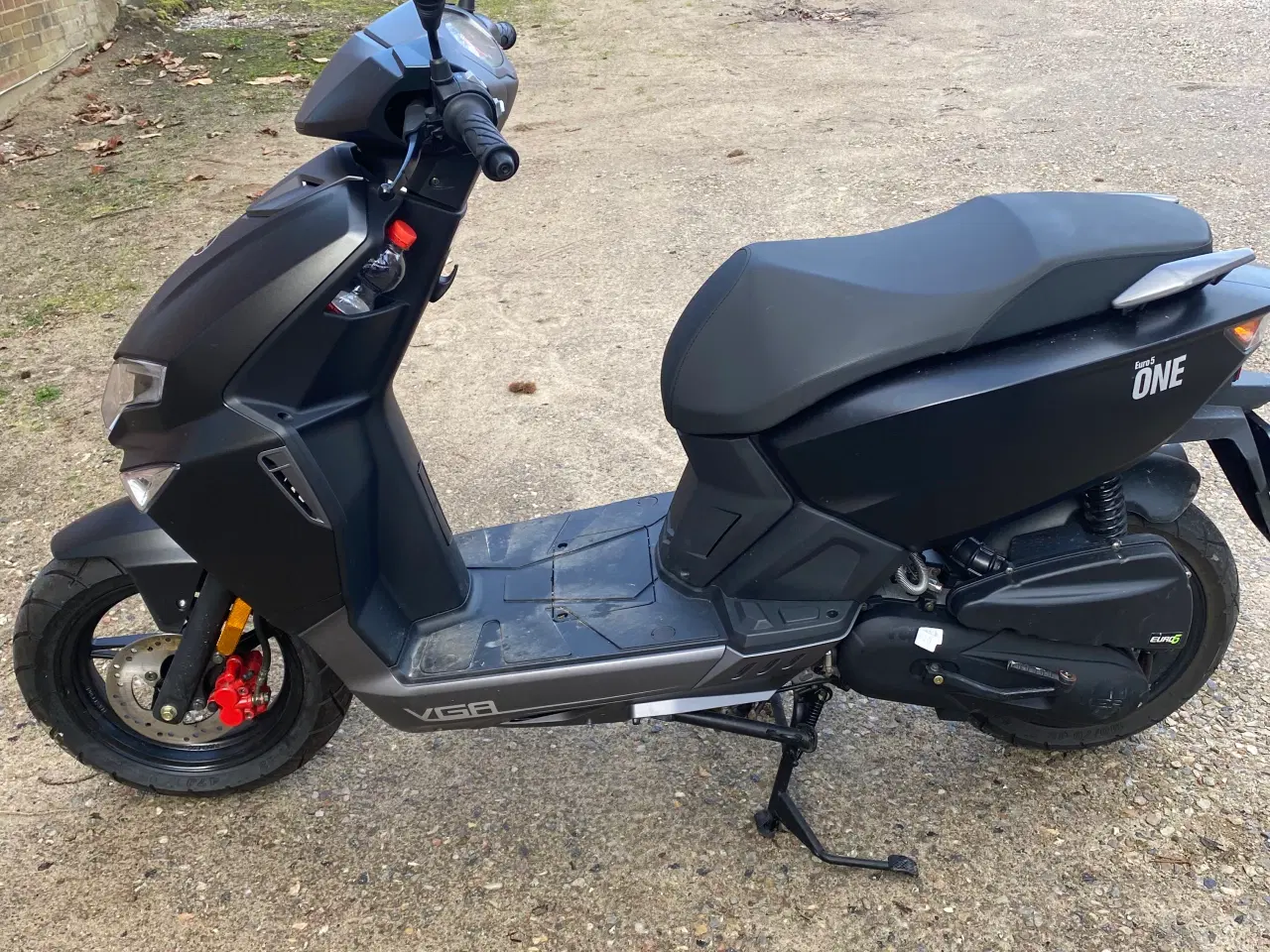 Billede 2 - Scooter i tip top stand