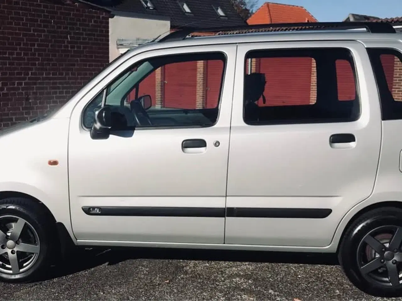 Billede 2 - Som ny - kun 3.000 km. p.a.