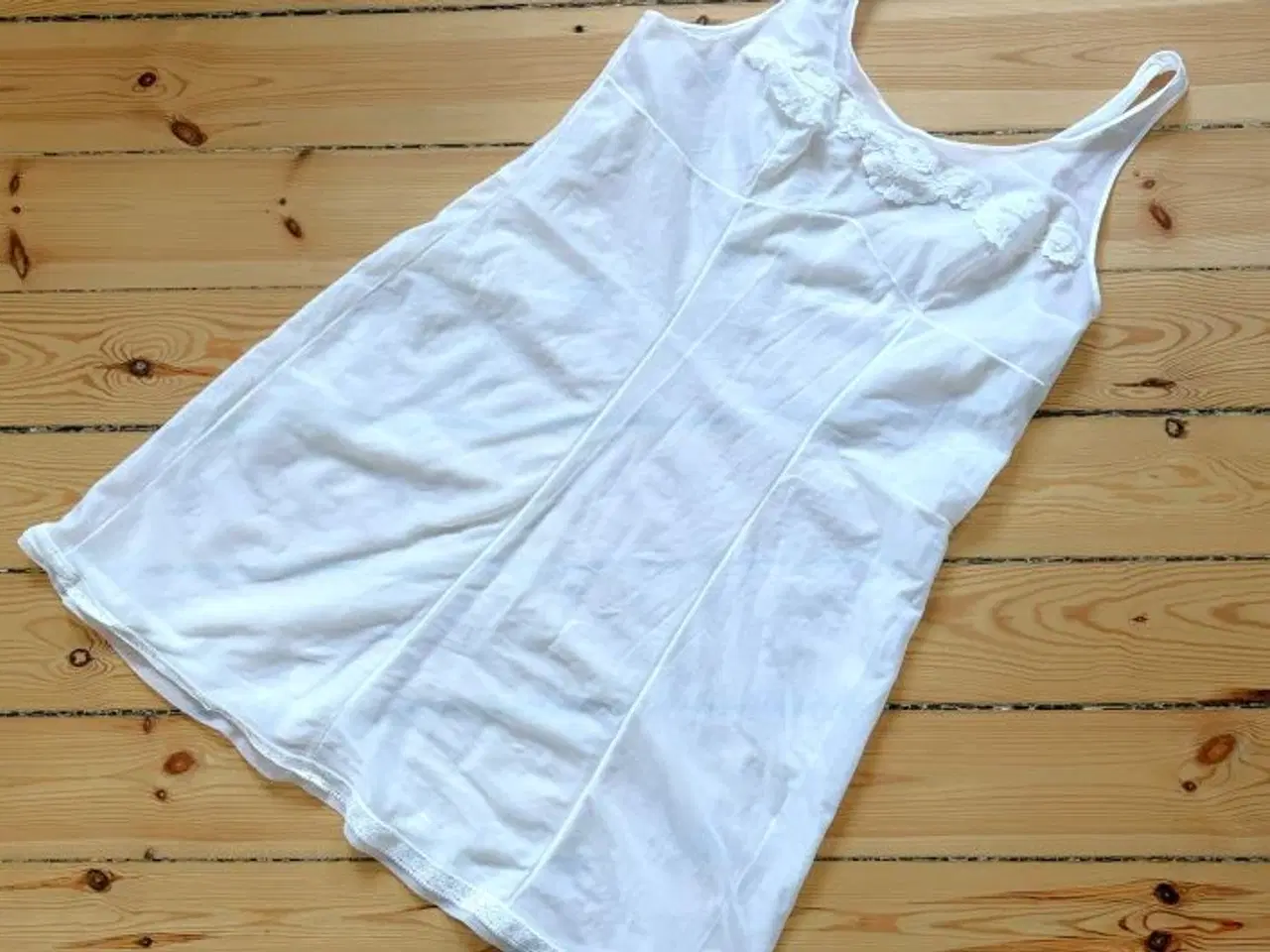 Billede 1 - Vintage underkjole med blonder