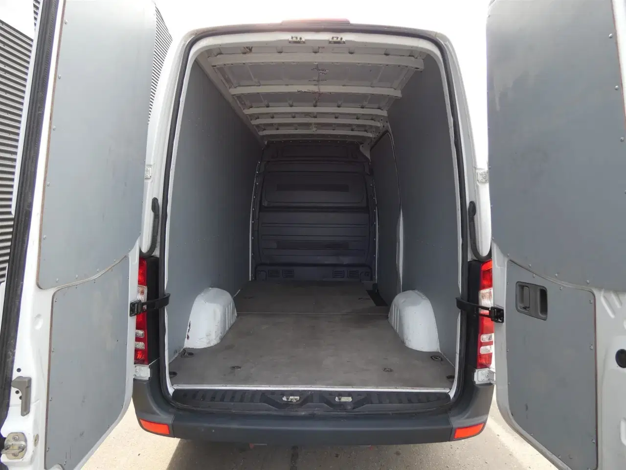 Billede 8 - Mercedes-Benz Sprinter 211 L2H1 2,1 CDI R2 114HK Van 6g