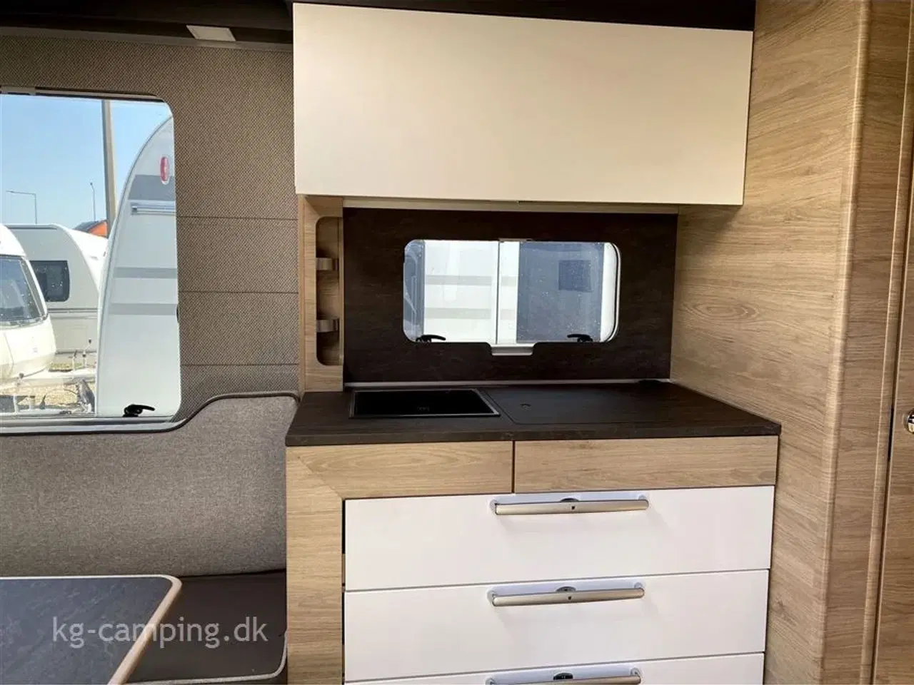 Billede 8 - 2024 - Tabbert Pantiga 550 E   TILBUD nedsat med kr. 36.290,- | Nordisk indretning med enkeltsenge. Kan opvejes til 2000 KG