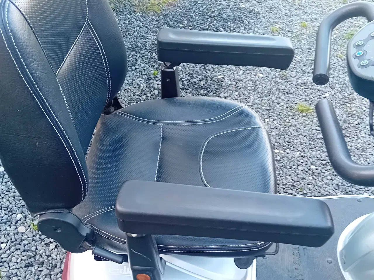 Billede 6 - Invacare Orion som ny
