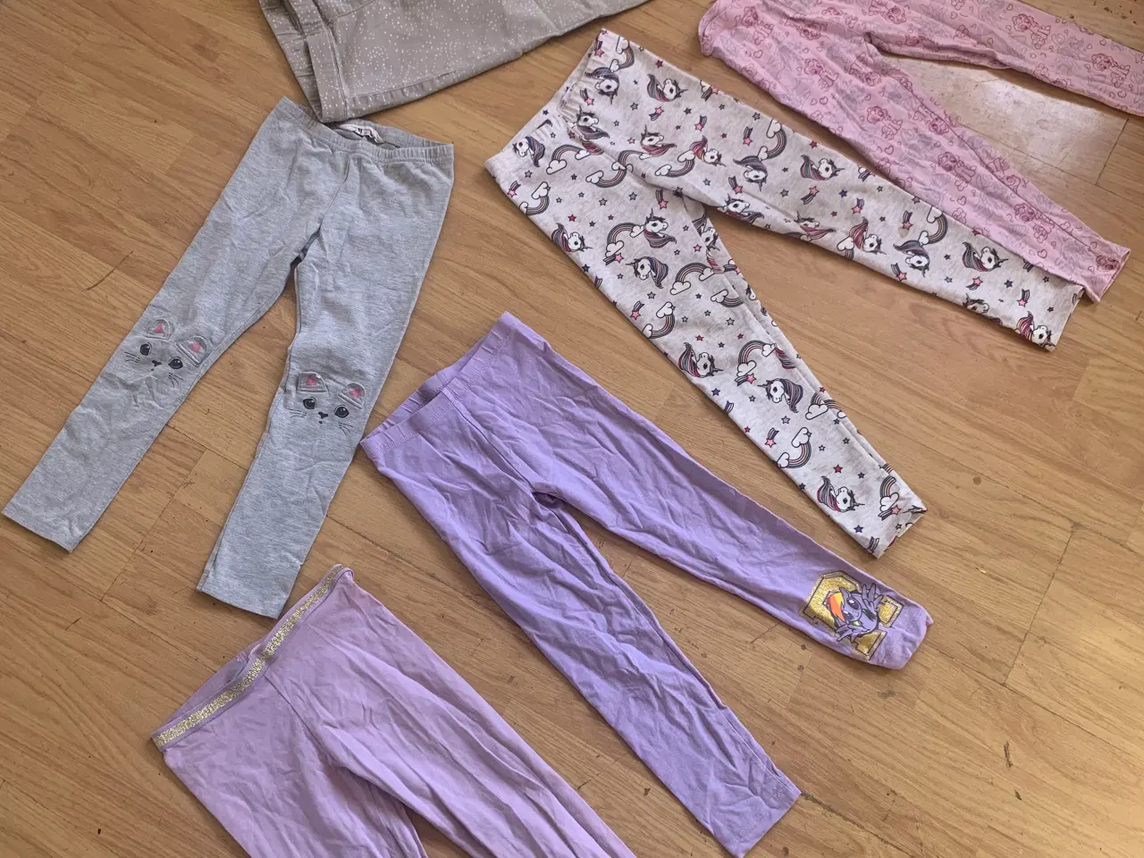 Billede 1 - Tøj pakke str 110 116