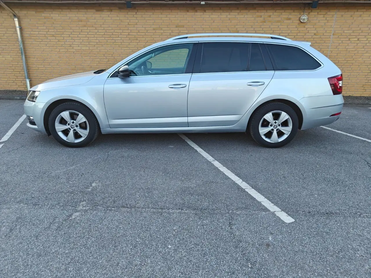 Billede 3 - Skoda Octavia 2,0 TDi 150 Business Line+ Dynamic Combi DSG