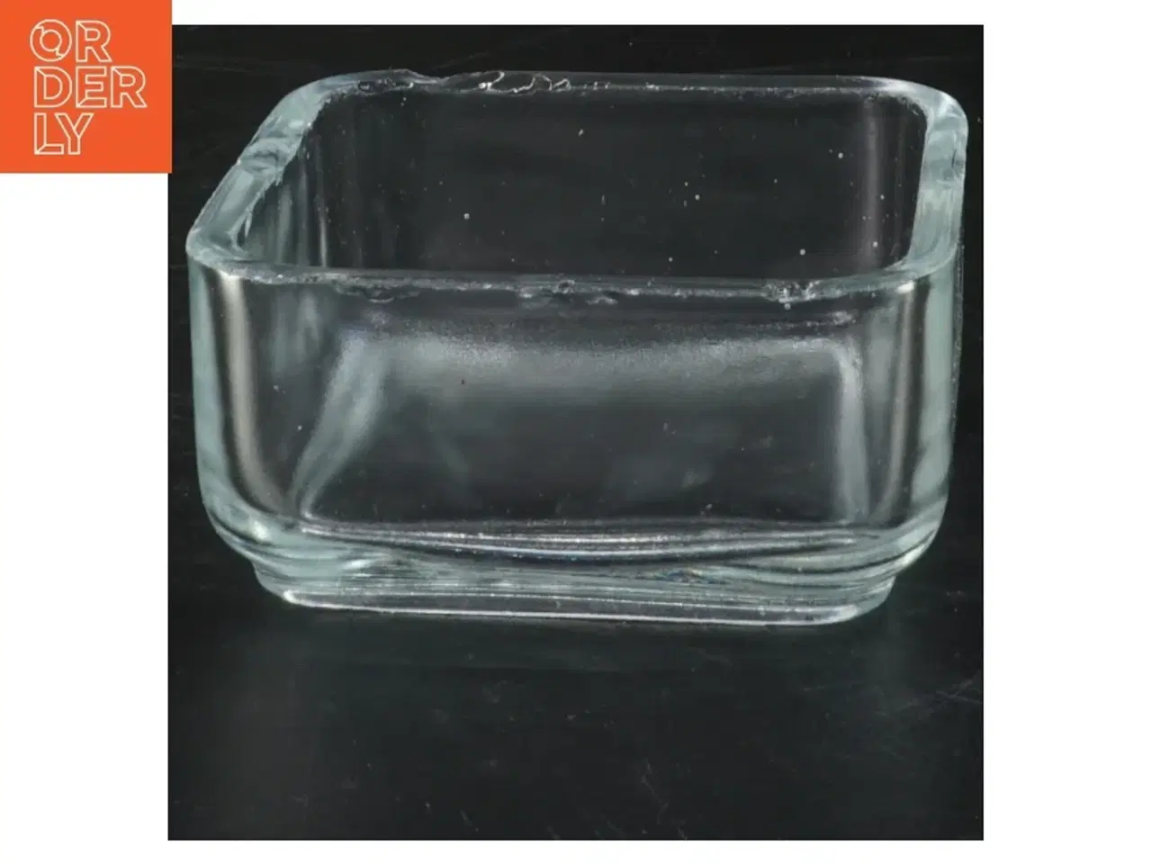 Billede 1 - Glas kvadratisk skål (str. 9x9x5 cm)
