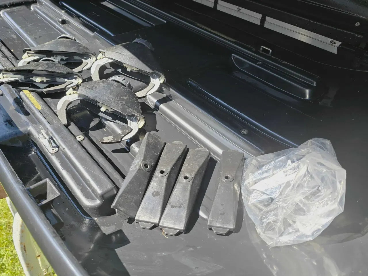 Billede 1 - Thule tagboks