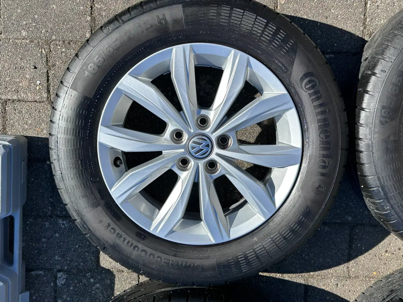 Billede 4 - VW Polo alufælge - ContiEcoContact 5 sommerdæk